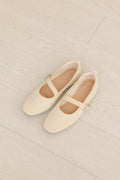 Theryn Flyknit Flats in Cream